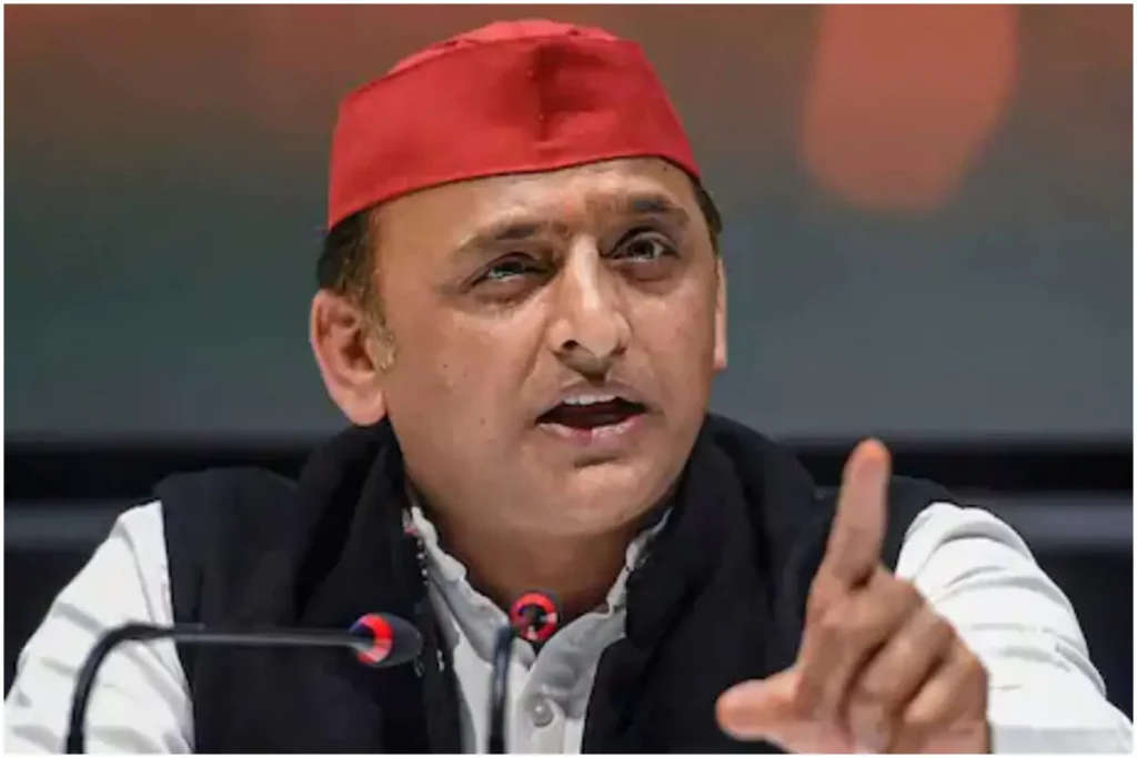 अखिलेश यादव
