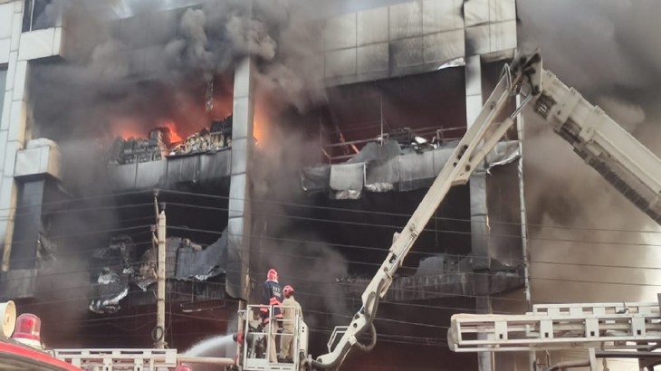 delhi mundka fire tragedy
