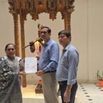 महिला ने दी मकान की आहुति