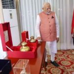 PM मोदी और प्रधानमंत्री कमला बिसेसर