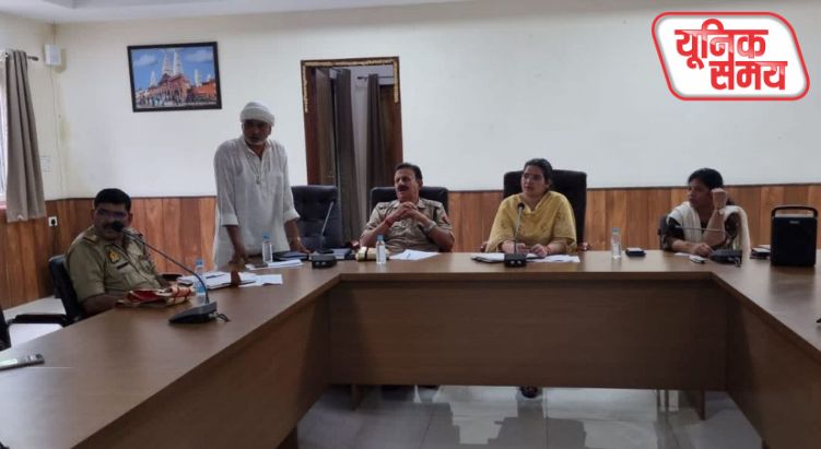 राधाष्टमी से पहले अतिक्रमण मुक्त होंगी सड़कें