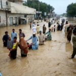 पाकिस्तान में बाढ़ का कह