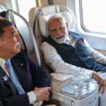 PM मोदी ने बुलेट ट्रेन में किया सफर