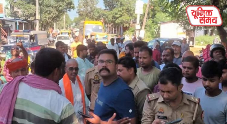करंट की चपेट में आने से चाचा-भतीजे की मौत