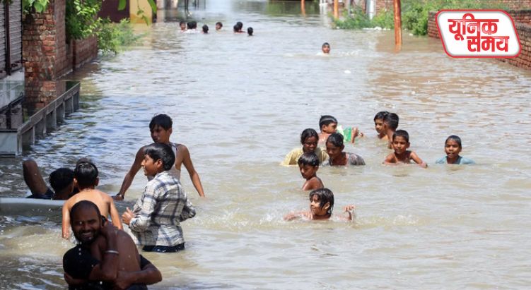 मथुरा में बाढ़ का कहर
