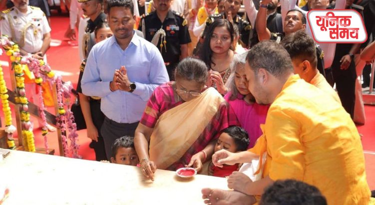 राष्ट्रपति द्रौपदी मुर्मू ने वृंदावन के बांकेबिहारी मंदिर में किए दर्शन