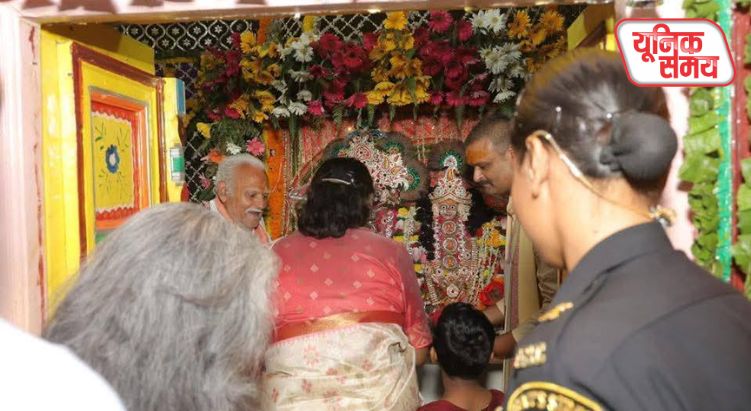 राष्ट्रपति द्रौपदी मुर्मू ने श्रीकुब्जा कृष्ण मंदिर में किये दर्शन