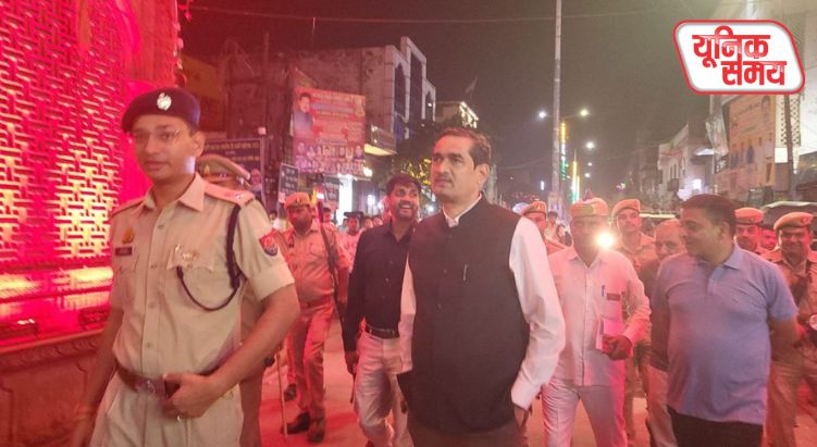 डीएम और एसएसपी ने रात्रि में बाजार का भ्रमण किया