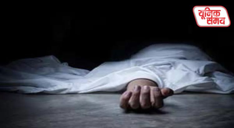वृंदाकुंज रेजीडेंसी के फ्लैट में सर्राफा व्यवसायी का शव मिला