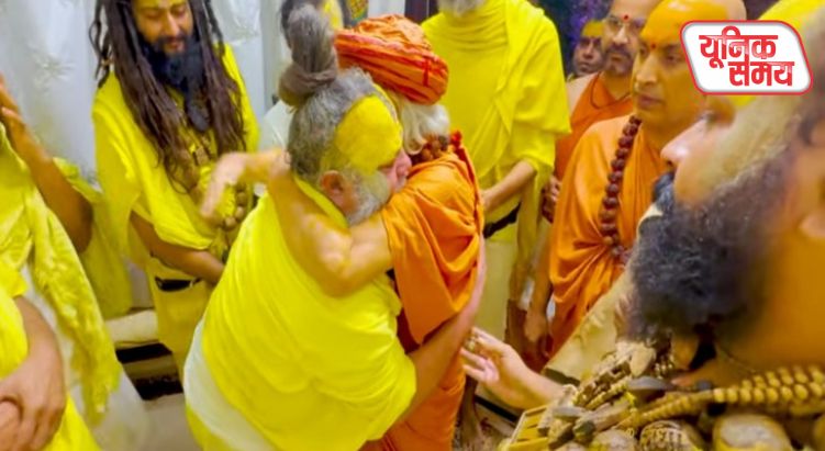 संत प्रेमानंद महाराज से मिलने केली कुंज पहुंचे संत गुरु शरणानंद