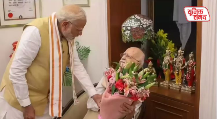 PM मोदी ने लाल कृष्ण आडवाणी को दी बधाई