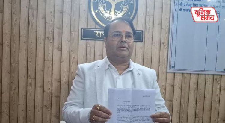 Ayodhya Deputy Commissioner Prashant Singh has resigned