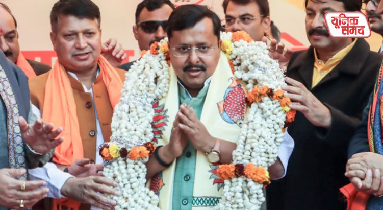 Nitin Naveen has filed his nomination for the post of National President.