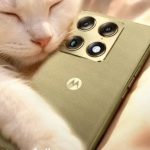 The first sale of Motorola Signature starts today