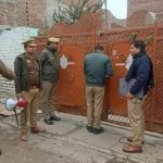 गैंगस्टर पवन के आलीशान मकान पर चला कानून का हंटर