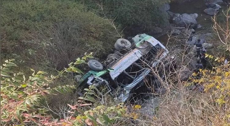 A Himachal Pradesh Roadways bus fell into a gorge in Kalsi