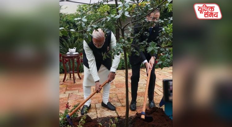 PM Modi and President Herzog planted a tree in the name of mother