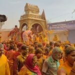 Thakur Rangamannar sets out on a glass plane