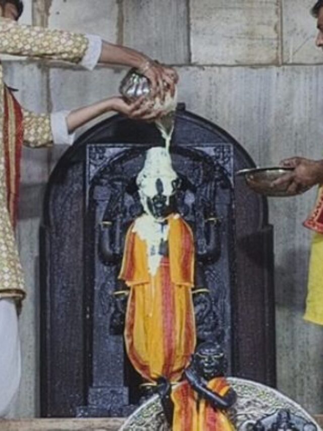 Grand Celebrations of Ram Janmotsav at Thakur Dwarkadhish Temple
