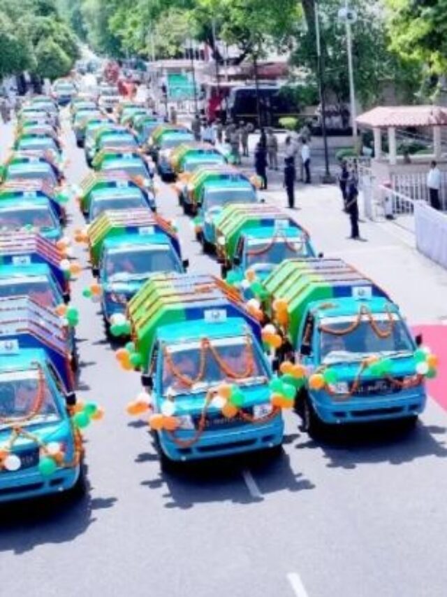 CM Yogi Flags Off 250 New Waste Management Vehicles