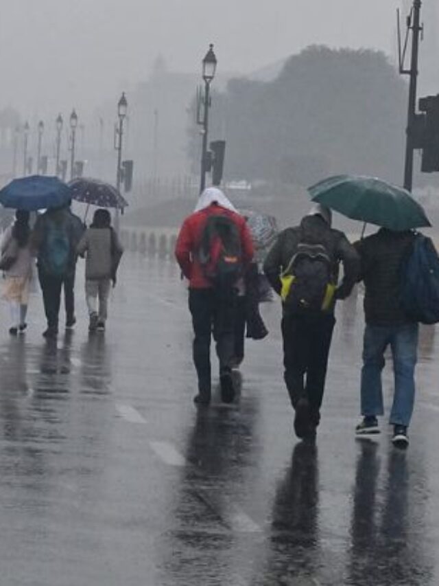 Red Alert for Heavy Rain and Hailstorm in 19 States of the Country