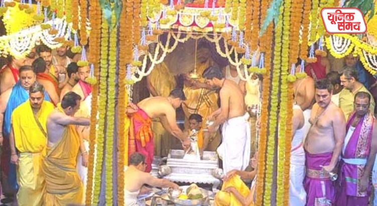 Sri Radharaman Lal Ju's 484th Appearance Day