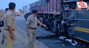 Horrific road accident on Yamuna Expressway