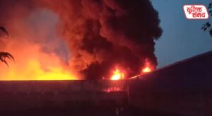 Massive fire breaks out at Dalda warehouse in Patna