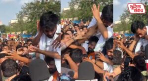 Young men slapped Abhijit Deepke