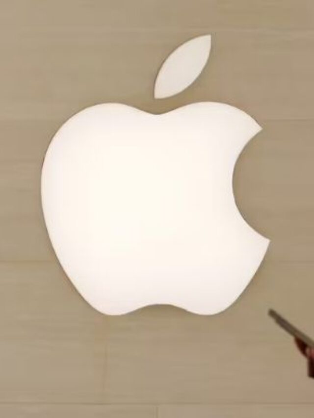 Apple ने मैकबुक और आईपैड की कीमतों में की भारी बढ़ोतरी