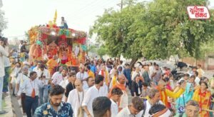 Lord Jagannath's grand Rath Yatra taken out with great fanfare from the Shri Krishna Janmasthan