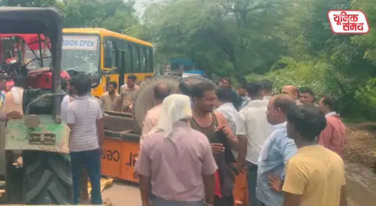 School bus rams into tractor-trolley in Raya area