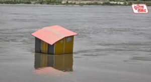 Yamuna's water level rises