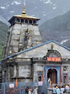 Char Dham Yatra suspended for two days