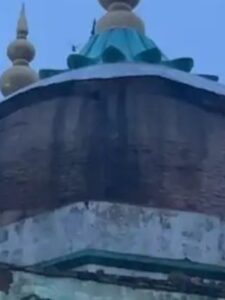 Part of the dome of Jama Masjid collapsed