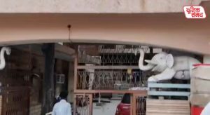 Major police action at a hotel opposite Shri Krishna Janmabhoomi
