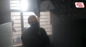 Massive fire breaks out at King and Queen Cafe at Govardhan Crossing