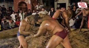 Wrestlers' Grand Gathering Held at Bhuteshwar Akhada on Raksha Bandhan