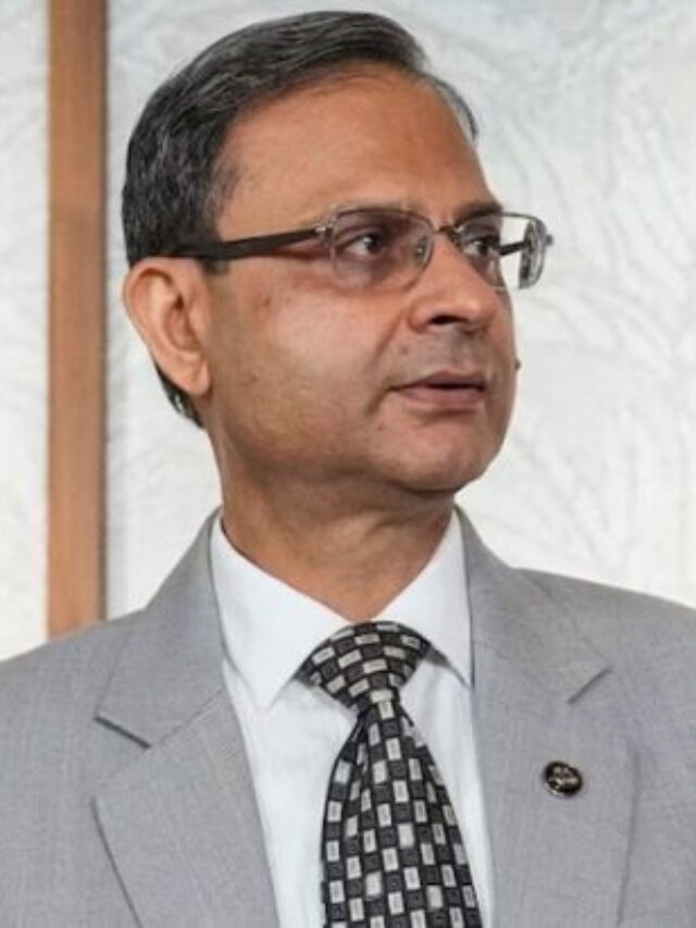 RBI ने Repo Rate को 5.25% पर रखा स्थिर