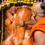 Panchamrit Mahabhishek of Mahaganpati Dashabhuji Ganesha took place on Ganesh Chaturthi