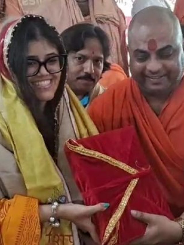 फिल्म ‘हनुमान अंश’ की निर्माता अनुप्रिया नागर को वृंदावन में ‘रामायणी सम्मान’ से किया गया विभूषित