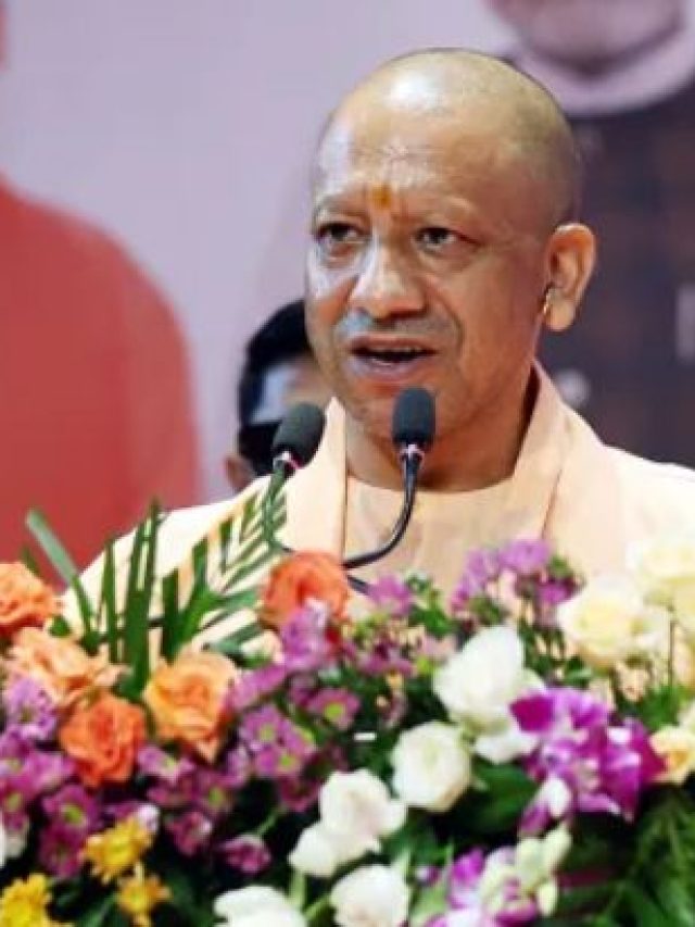 सीएम योगी आदित्यनाथ ने किया ‘भारत टैक्सी’ और ‘कृषक समृद्धि’ पोर्टल का शुभारंभ