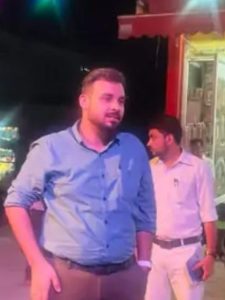 Municipal Commissioner inspected the arrangements late at night