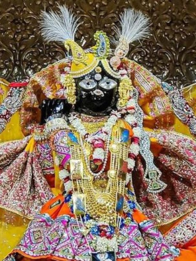बांकेबिहारी मंदिर में जन्माष्टमी पर ठाकुरजी पहनेंगे 12 लाख की खास पोशाक