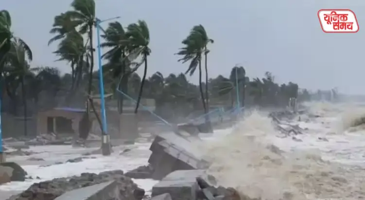 Cyclone 'Arnab' wreaked havoc in the coastal areas