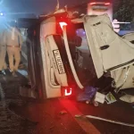 Speeding car rams into a stationary truck on the Yamuna Expressway