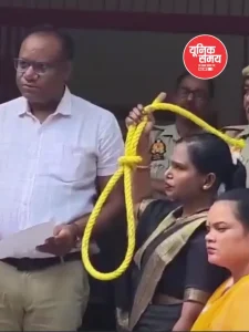 Hindu Mahasabha leader Meera Rathore submitted a letter to the DM, expressing her wishes