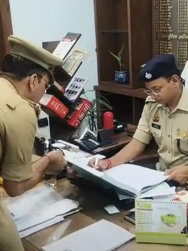 मथुरा पुलिस महकमे में बड़ा फेरबदल; SSP श्लोक कुमार ने तीन निरीक्षकों के कार्यक्षेत्र बदले