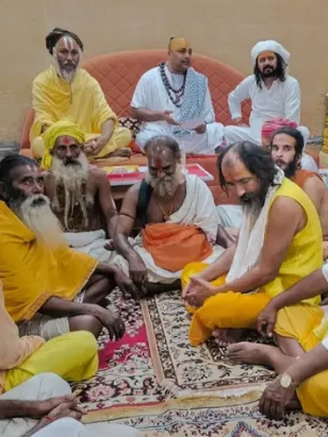 वृंदावन गुरुकुल हादसे को लेकर संत समाज में भारी आक्रोश